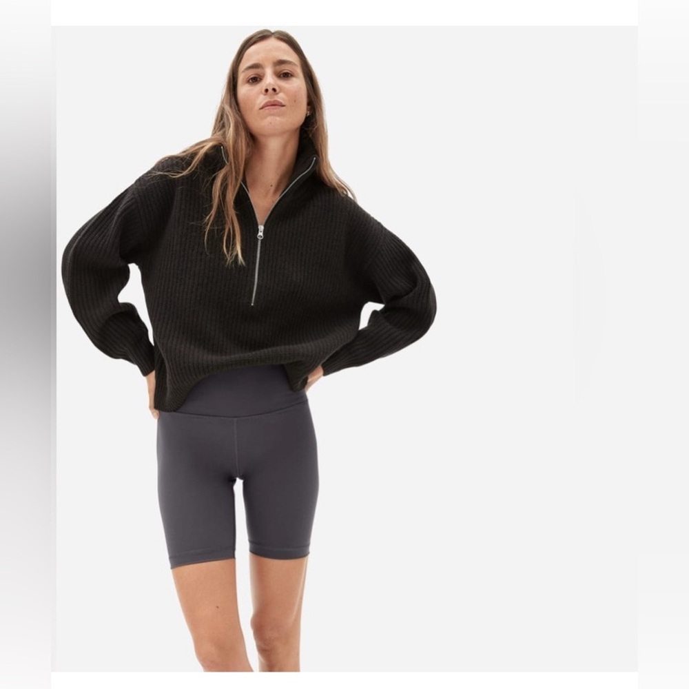 Everlane Perform Women's Gray Biker Athletic Shorts Size Small